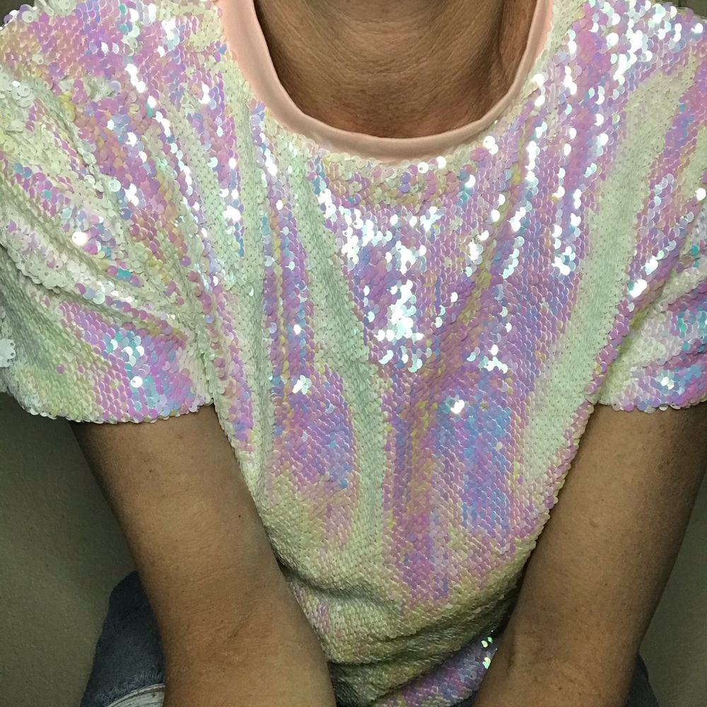 🦄Iridescent sequined top - Picture 4 of 8
